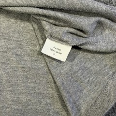 Vuori V1 Logo Shirt Mens Sz XL Gray Short Sleeve Crew Neck Tee V925 Casual Light