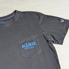 Kuhl T Shirt Unisex Sz SMALL Charcoal Gray Mountains Back Hit Front Pocket READ