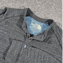 The North Face Henley Mens XL Gray Long Sleeve Heathered Tri-Blend Pullover