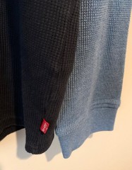 Levi’s Men’s L/S Relaxed Thermal T-Shirt in Blue Size XL MSRP $44.50