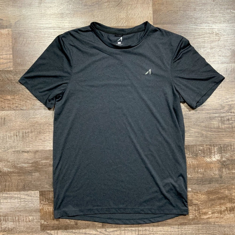 Alive Athletic Shirt Men’s Medium Gray qwick-dry Lightweight Short Sleeve