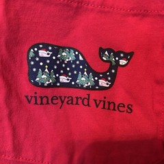 New Vineyard Vines Christmas Whale Shirt 2XL Trees Snow Holiday Red BG24