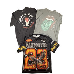 MIXED LOT OF 6 Men’s M T Shirts Playboy/Vancouver/Rock/Irish/Ecko SEE DESCRIPTIO