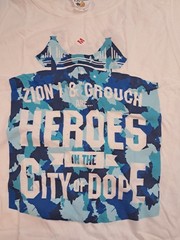 Bay Island Sportswear unisex M White T-Shirt Zion I & Grouch Heroes In The City