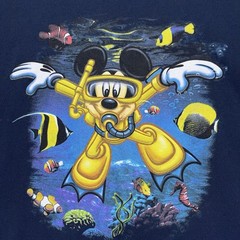 VTG 90s Disney World Shirt – Scuba Mickey Mouse – HUGE Graphic – Mens 2XL