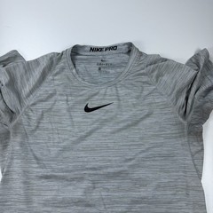 Nike Pro Shirt Mens Medium Gray Crew Neck Lightweight Stretch Training Swoosh