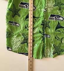 Seattle Seahawks Hawaiian Shirt Mens XL NFL Team Apparel Button Up Green
