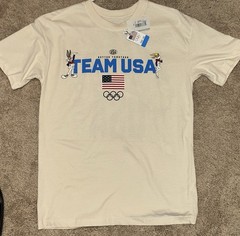 Team USA x Looney Tunes Outerstuff Chased T-Shirt – Cream Sz Medium NWT