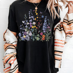 Floral Garden Wildflowers T-Shirt – Botanical Nature Lover Tee