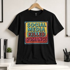 Gildan Softstyle Men’s Black Crew Neck Graphic Tee Social Media Killed Romance