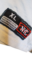 212 NYC Team Sports City Mens Sz XL Embroidered T-Shirt White/Blue Y2K/90’s VTG