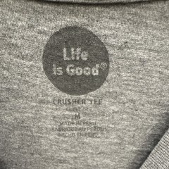 Life is Good Crusher Tee Men’s M Gray Long Sleeve Whale Graphic Tee