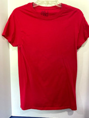6 Men’s Fruit of the Loom Size Small Tucked Crew T-Shirts Assorted Colors