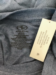 ATHLETIC WORKS Breathable Navy Blue Short Sleeve Crew Neck Pocket T-Shirt Sz M*
