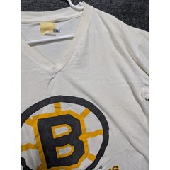 Boston Bruins V Neck T Shirt Vintage Large Graphic Tee White Women’s