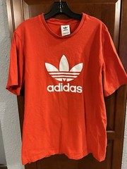 Adidas Men T-Shirt L Trefoil Logo Design Graphic Classic Short Sleeve Shirt Red