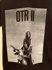 Jay Z & Beyoncé “On The Run Tour” T-Shirt Size Small