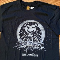 VINTAGE Y2K NWOT The Lion King Musical Black Glitter T-shirt Size Large