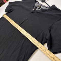 Navy Yard California Black Large T-Shirt V-neck With Buttons