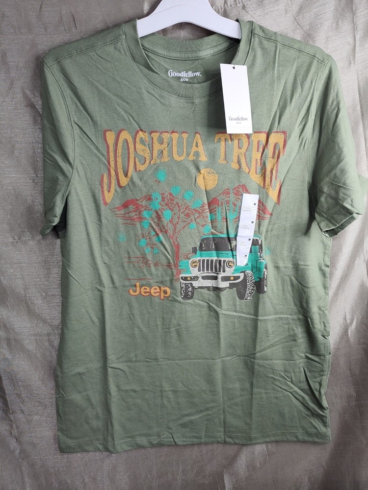 Joshua Tree National Park Jeep Men’s Size M Graphic T-Shirt Green NWT Goodfellow