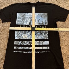 Universal Studios Shirt Large L Black Logo Print Short Sleeve Cotton Soft