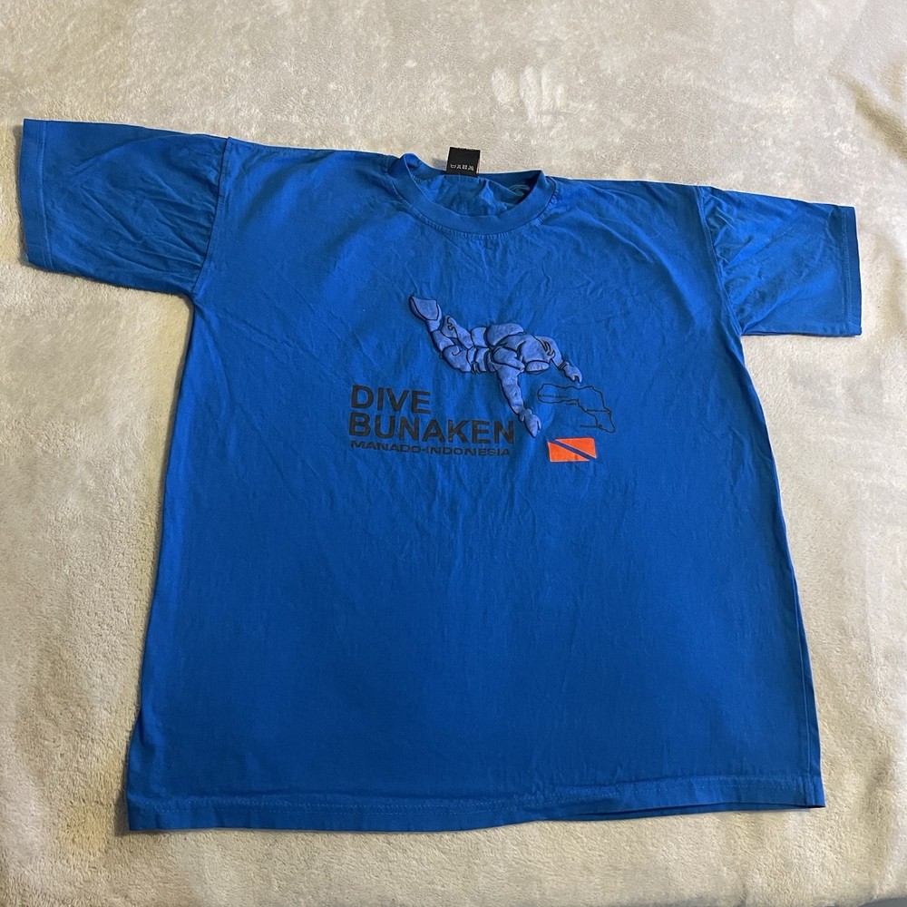 Indonesia Shirt Men XL Blue Streetwear Lightweight Workout Crew Neck Casual Tee
