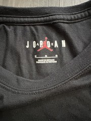 Jordan Black Short Sleeve T-Shirt Jumpman Logo Crew Neck Women’s Medium
