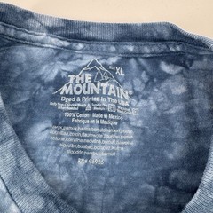 The Mountain T Shirt Blue Tie Dye Alaska Bear Wolf Fish Graphic LS Tee Men’s XL