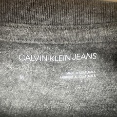 Calvin Klein CK Logo Gray Men’s Medium T-Shirt Short Sleeve Easy Care