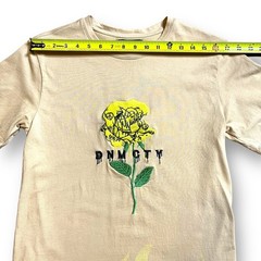 Denim City T-Shirt Mens Embroidered Yellow Rose Flame Accents Streetwear Size M