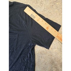 Vuori Mens Tradewind Performance T-Shirt Gray Micro Stripe Pocket V196 Large
