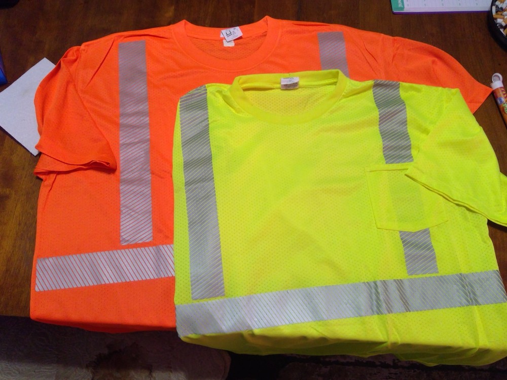 Radians Unisex T-Shirt, Type R Class 3, Hi-Vis w/ pocket