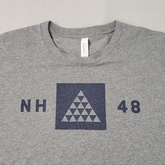 Vintage NH 48 4,000 Footers T Shirt AMC List Back Gray Cotton Poly Blend Large