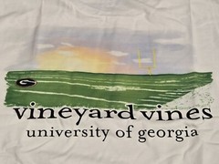 Vineyard Vines UNIVERSITY OF GEORGIA BULLDOGS Pocket T-shirt Men’s Size LARGE