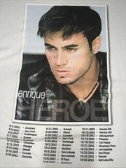 Vintage 2002 Enrique Iglesias Hero Tour , Fruit On the Loom T Shirt Size L