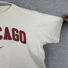 VTG 97 Nike Shirt Mens XL White Chicago Center Swoosh Crewneck Short Sleeve Tee