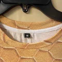 Yellow Bee Graphic Print Knit Polyester T-Shirt Crew Neck Size M