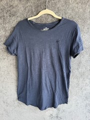 Lot of 12 HOLLISTER Mens Sz Small T Shirts Short Sleeve Mixed Colors