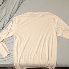 Fresh Clean Threads Men’s White Long Sleeve Crew Neck T-Shirt, Size L