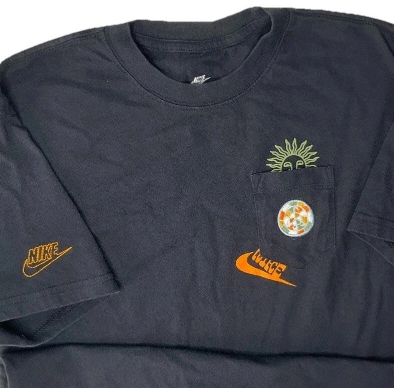 Nike Shirt Men Sz S Tee Sole Craft Embroidered Pocket Loose Fit Short Sleeve
