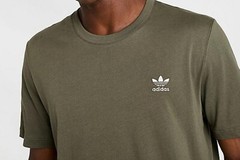 NEW MENS ADIDAS ORIGINALS ESSENTIALS TREFOIL TEE SHIRT~SIZE MEDIUM #IT3319 OLIVE