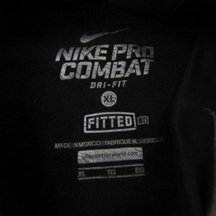 Nike Pro Combat Long Sleeve Shirt Men’s Black Used XL