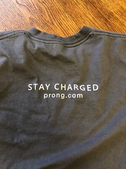Prong.com Logo Cellphone Accessories Stay Charged Gray Graphic T-Shirt Size M