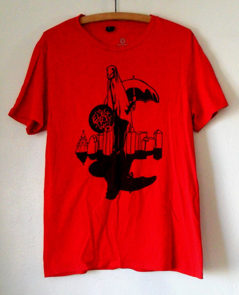 The Concert Tee, District, Custom Ink The Electric West Red GRAPHIC TEE , Size M
