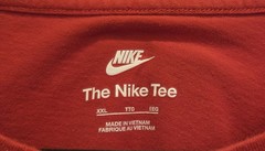 Nike The Nike Tee Men’s XXL Red Embroidered Swoosh Short Sleeve T-Shirt Cotton