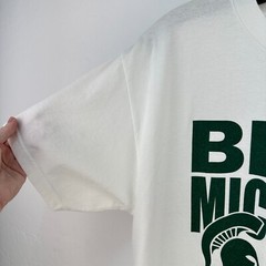 Vintage Alstyle Tshirt Mens L White Green Beat Michigan Football Short Sleeve