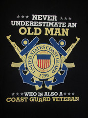 USCG Coast Guard Never Underestimate Old Man Veteran T-Shirt Black Mens L ~NEW~