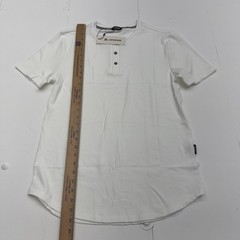 JMIERR Shirt Mens Medium White Henley Tee Ribbed Knit Stretch Curved Hem