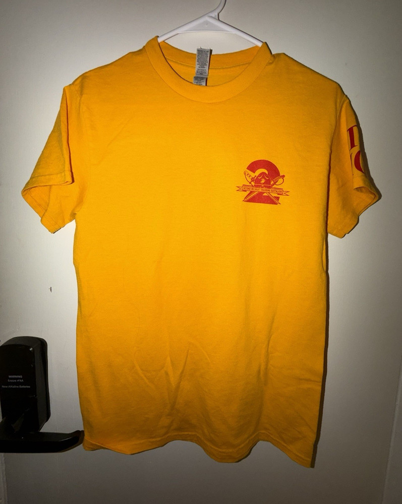 Gildan DryBlend Yellow US Marine Corps Graphic Logo T-Shirt Unisex S Crew Neck