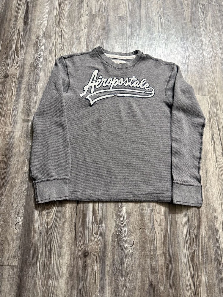 Vintage 2000s Aeropostale Men’s Gray Long Sleeve Thermal Crewneck Shirt